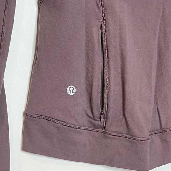 Lululemon Outrun the Elements 1/2 Zip Runnign Top Frosted Mulberry Size 2 - Picture 12 of 13